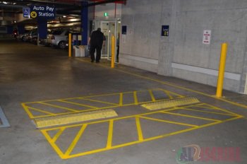 How to organise Parking Lot with Bollards and speed humps