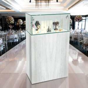 Trends In Jewelry Display Showcases: What's Hot Right Now