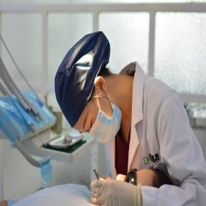 Why Are Dental Courses Important for Postgraduate Aspirants