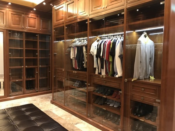 What Are The Benefits Of Custom Wardrobes?