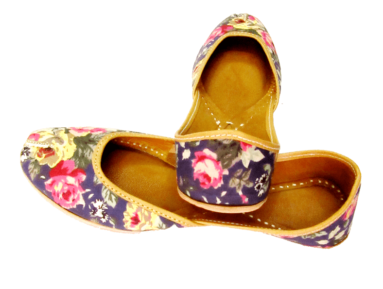 Traditional female shoe
