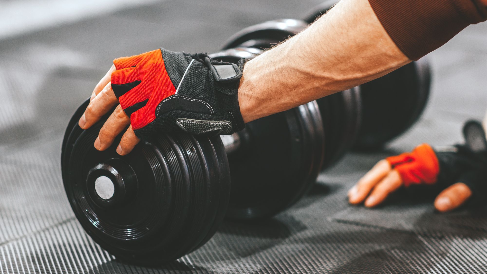 weight lifting gloves